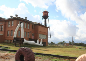 Enchanted Highway gets green-light for expansion